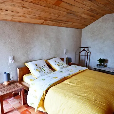 La Garenne Bed and Breakfast Conquereuil